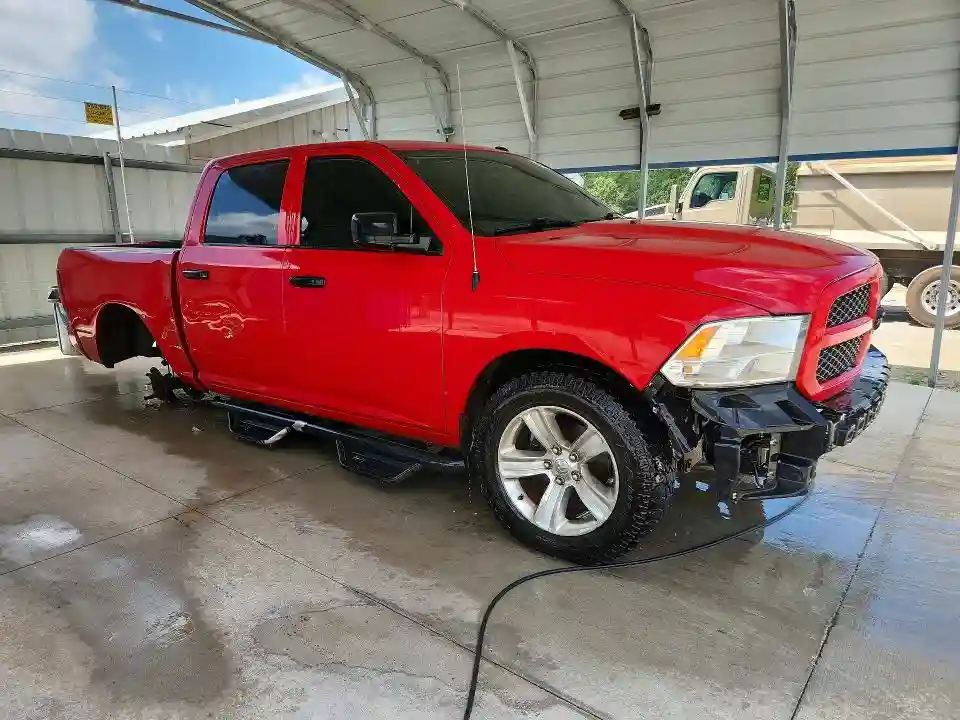 3C6RR7KT7HG746411 2017 RAM 1500-3