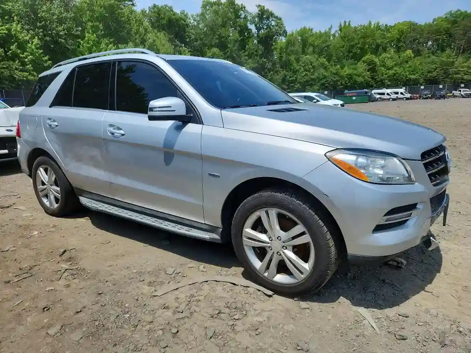 4JGDA5HB2CA014753 2012 MERCEDES-BENZ M-CLASS-3