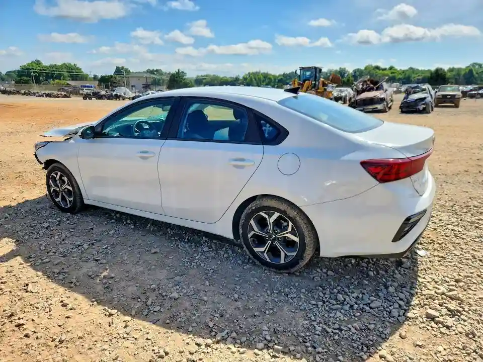 3KPF24AD3KE053394 2019 KIA FORTE LXS-1