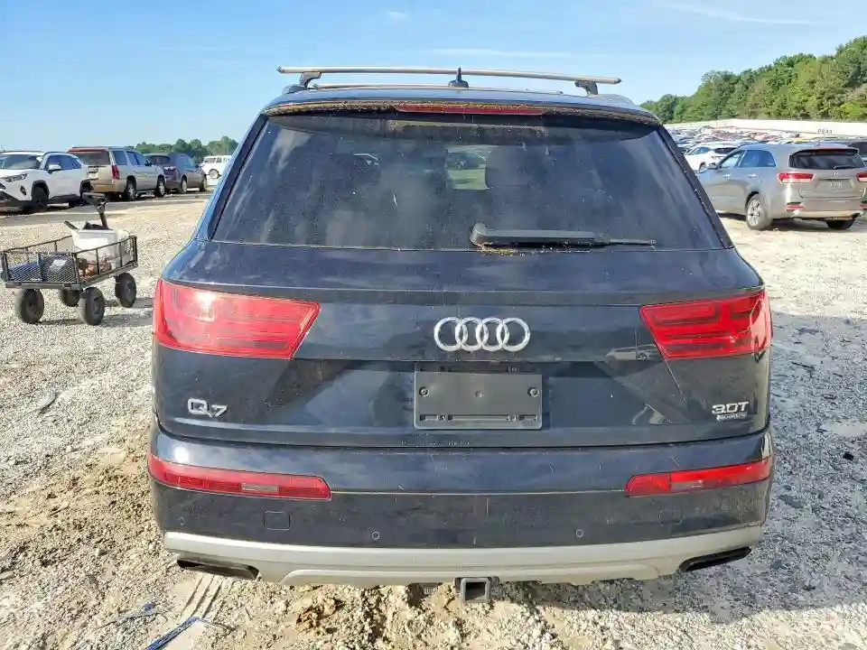 WA1LAAF79HD016930 2017 AUDI Q7-5