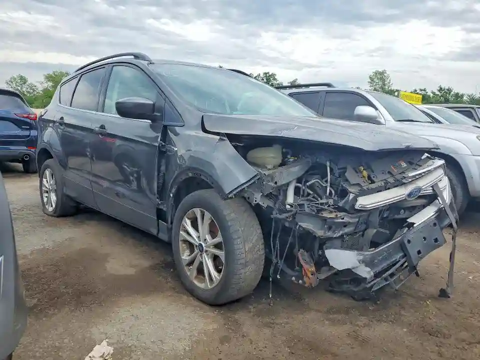 1FMCU0GD4JUD07073 2018 FORD ESCAPE-3