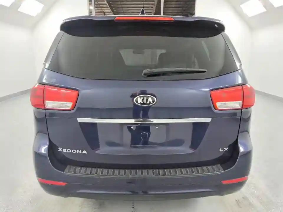 KNDMB5C19J6400635 2018 KIA SEDONA-5