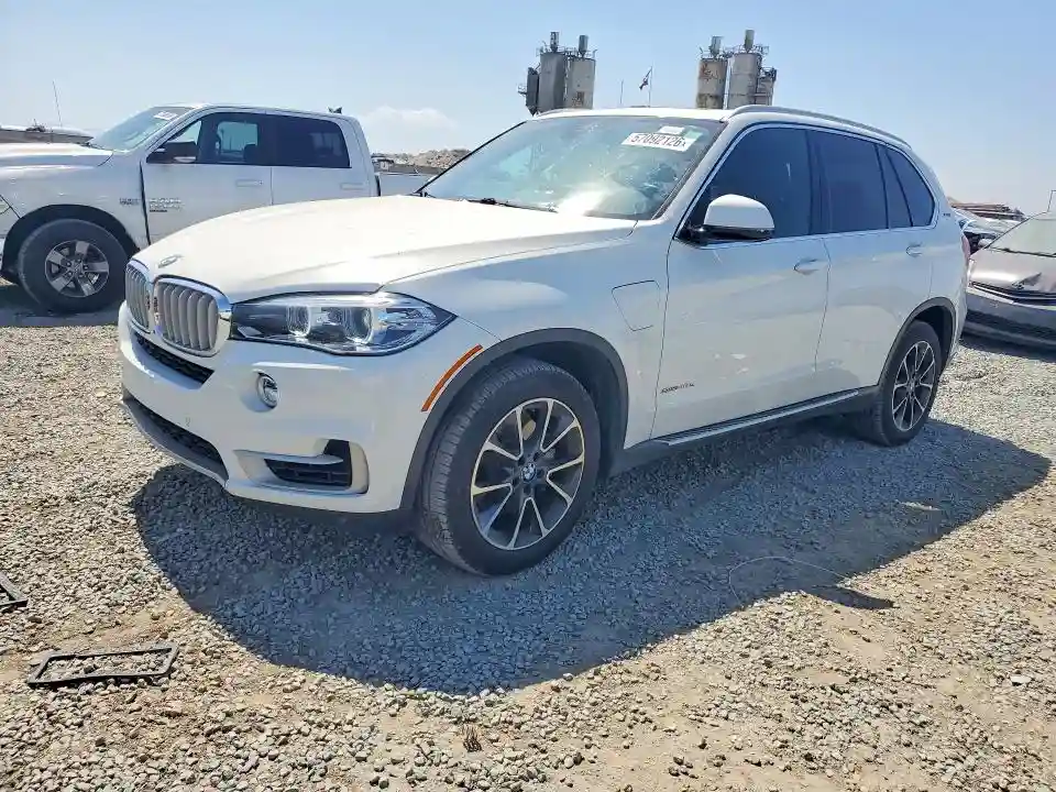 5UXKT0C33H0S80996 2017 BMW X5-0