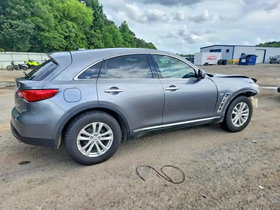 JN8CS1MU3HM142166 2017 INFINITI QX70-2