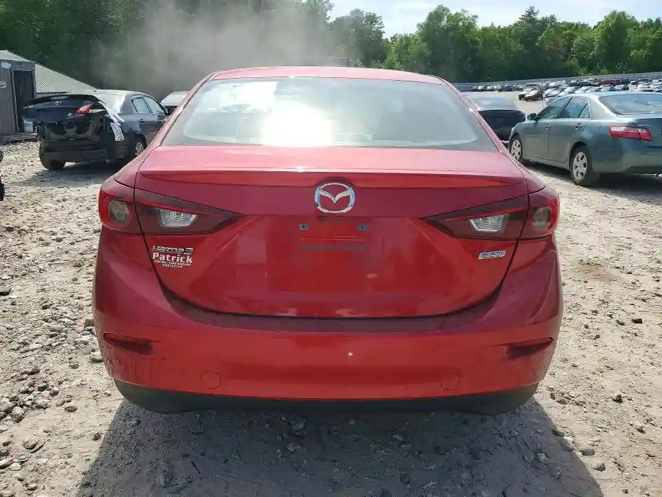 3MZBN1V37JM197747 2018 MAZDA 3-5