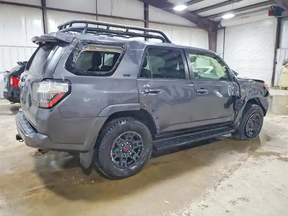 JTEBU5JR1J5485322 2018 TOYOTA 4RUNNER-2