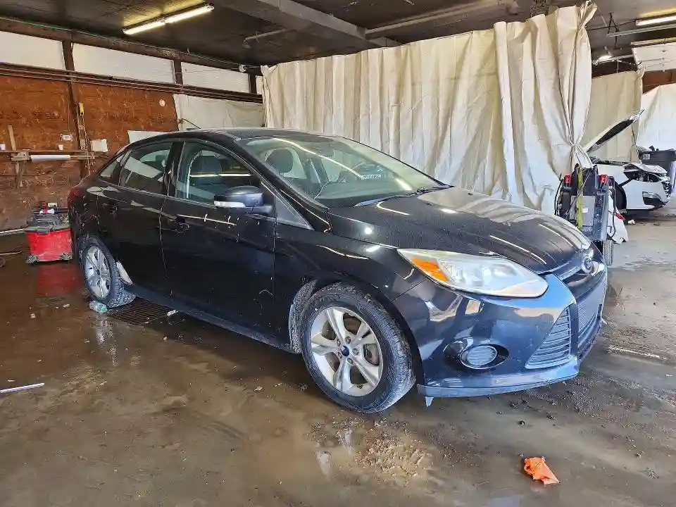 1FADP3F23EL263196 2014 FORD FOCUS-3
