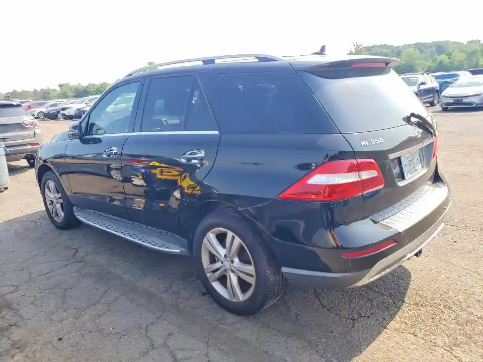 4JGDA5HB9DA103690 2013 MERCEDES-BENZ M-CLASS-1