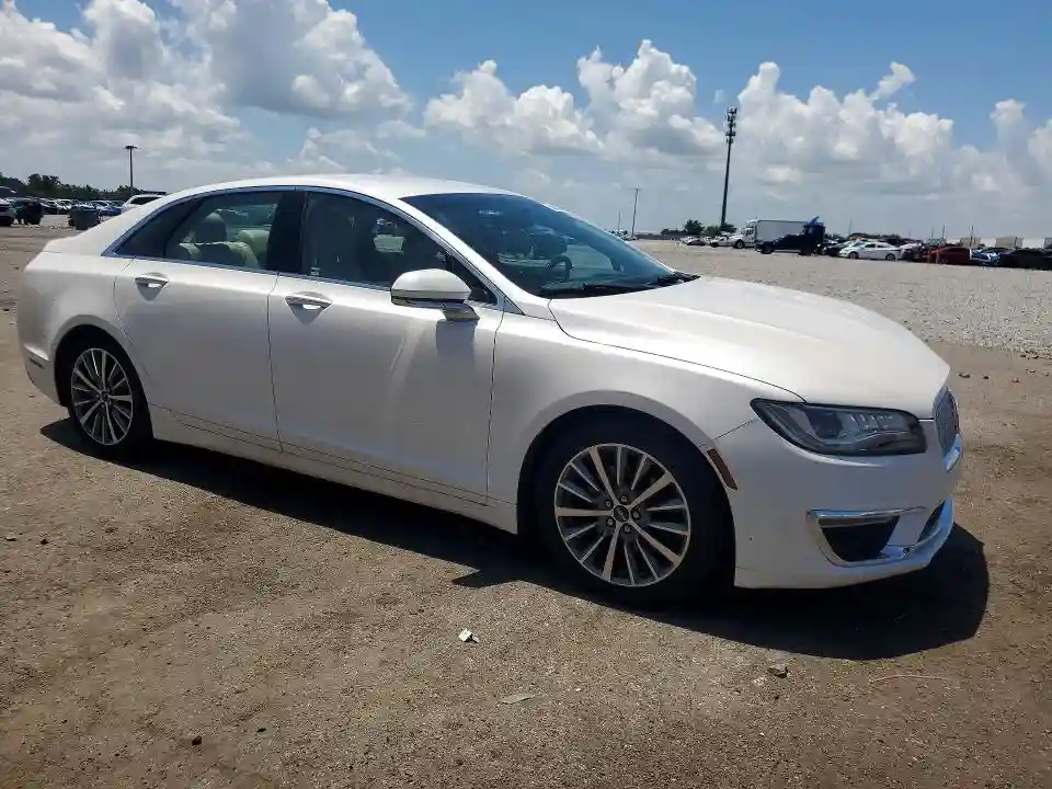 3LN6L5KU2HR630284 2017 LINCOLN MKZ-3