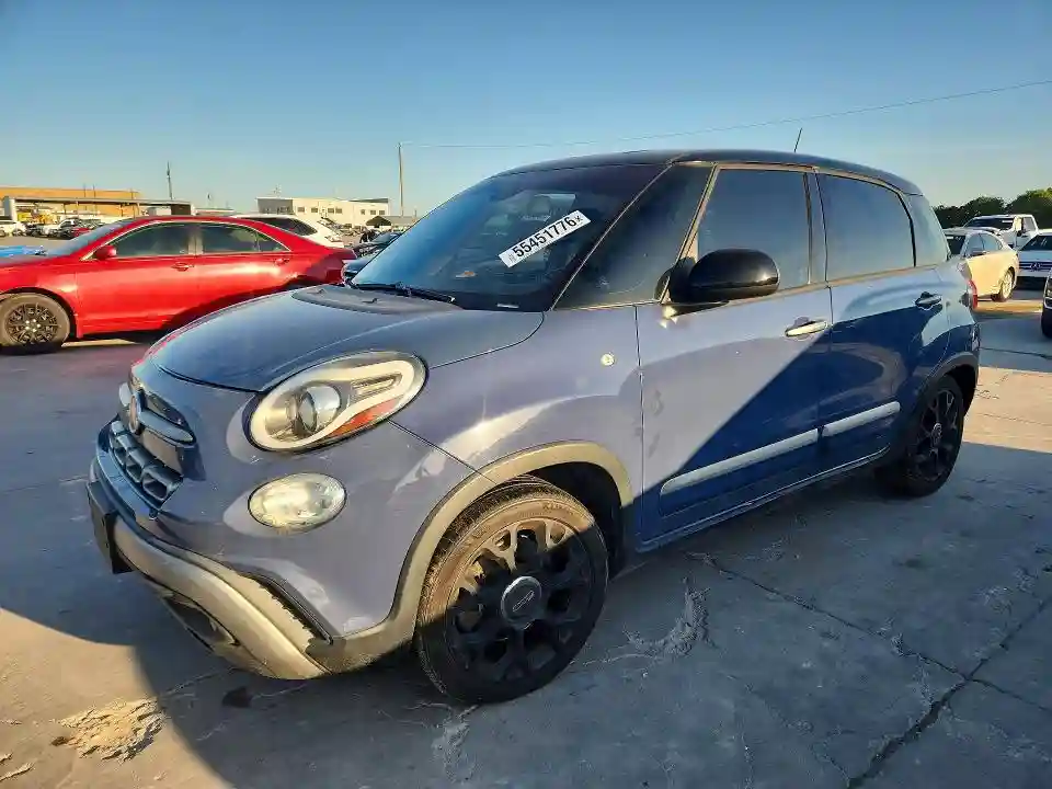ZFBCFADH2JZ040713 2018 FIAT 500-0