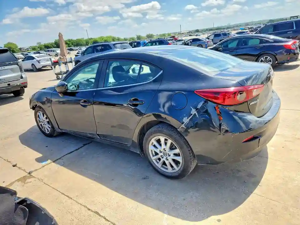 JM1BM1U73G1278261 2016 MAZDA 3-1