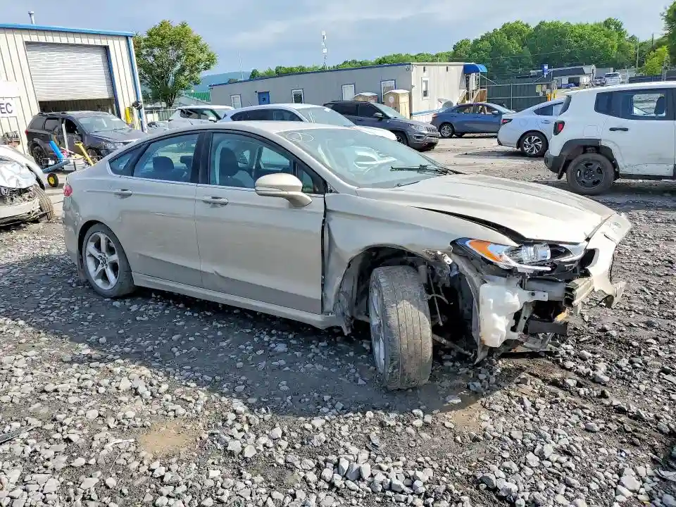 3FA6P0H71FR122467 2015 FORD FUSION-3
