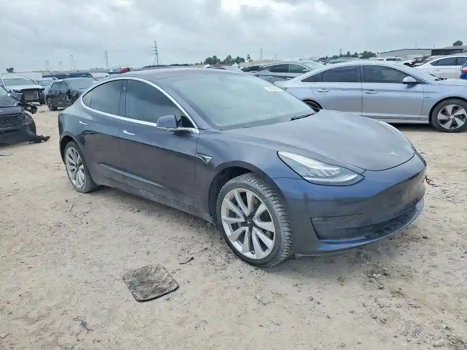 5YJ3E1EA5JF151666 2018 TESLA MODEL 3-3