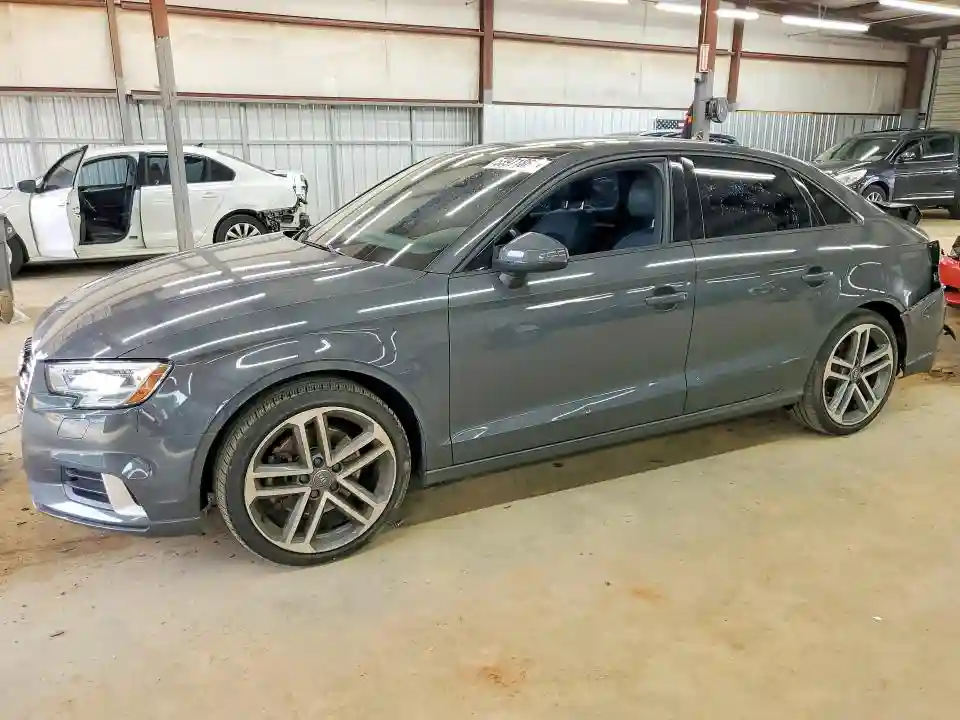 WAUAUGFF7H1046277 2017 AUDI A3-0