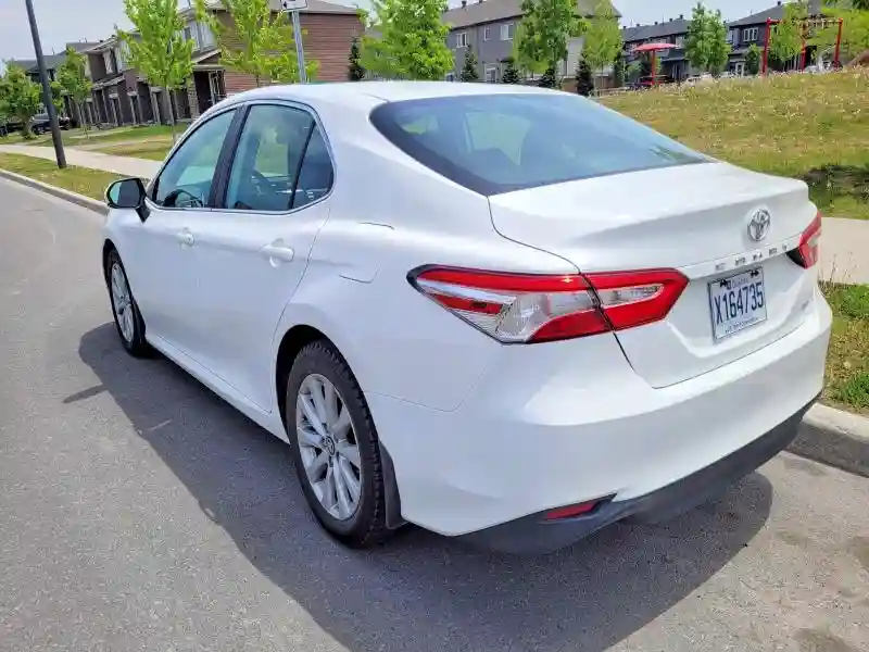 4T1C11AK8LU926137 2020 TOYOTA CAMRY-2