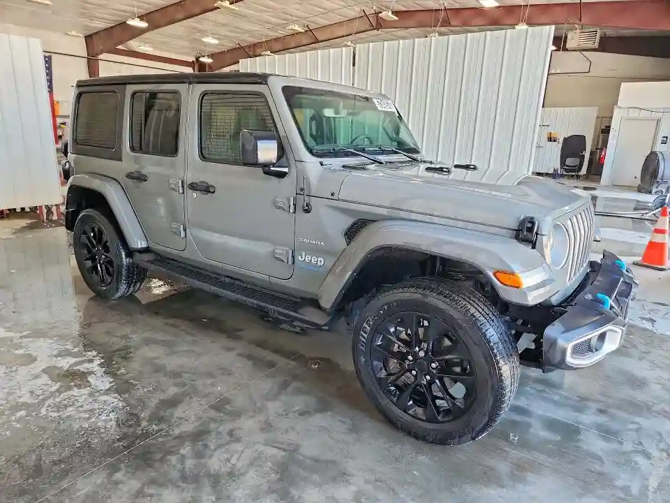 1C4JJXP63PW537392 2023 JEEP WRANGLER-3
