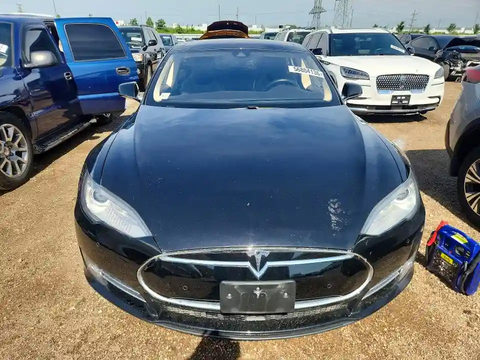 5YJSA1H18FF080201 2015 TESLA MODEL S-4