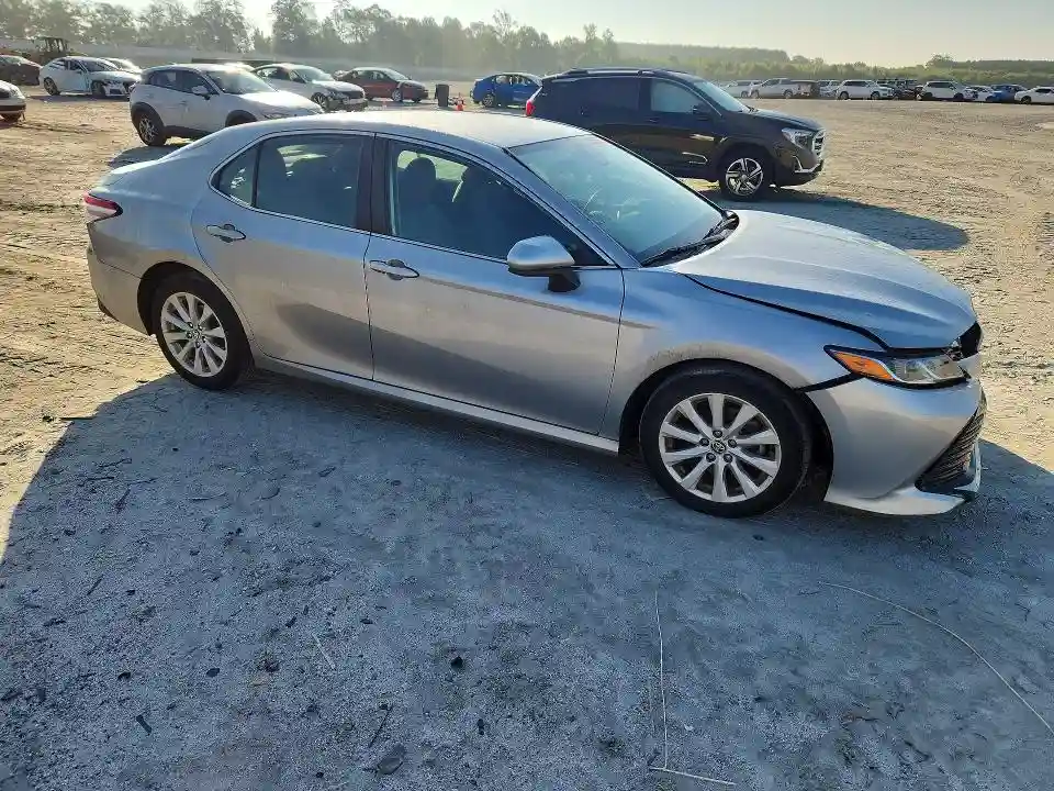 4T1C11AK3LU998217 2020 TOYOTA CAMRY-3