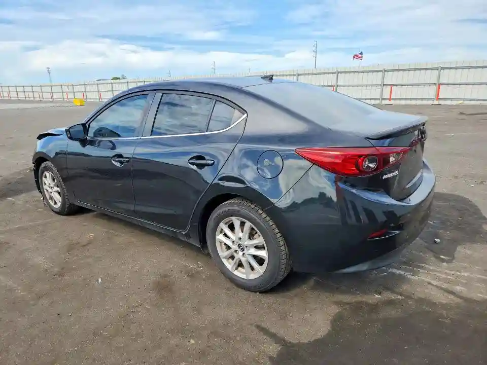 3MZBM1V79FM164942 2015 MAZDA 3-1