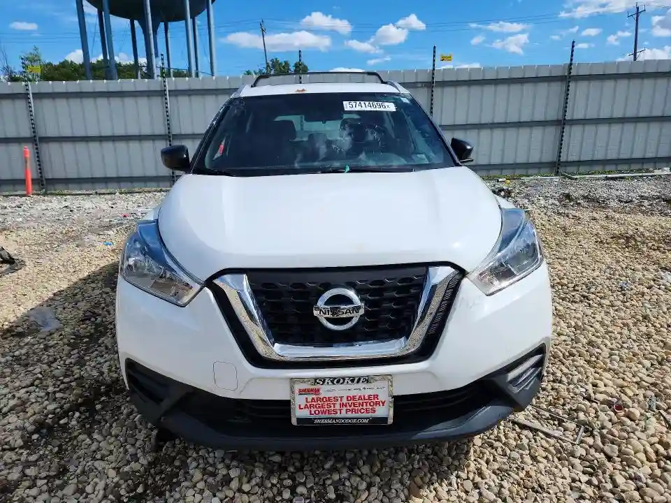 3N1CP5CU9JL530429 2018 NISSAN KICKS-4