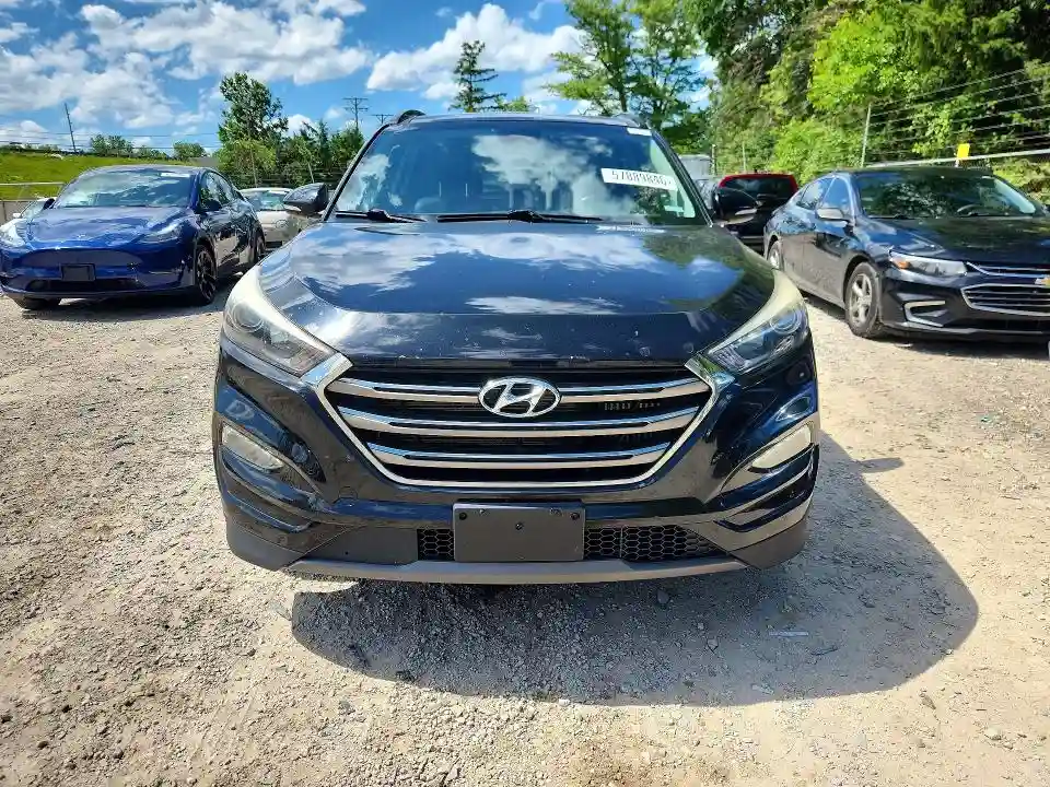 KM8J3CA26GU057802 2016 HYUNDAI TUCSON-4