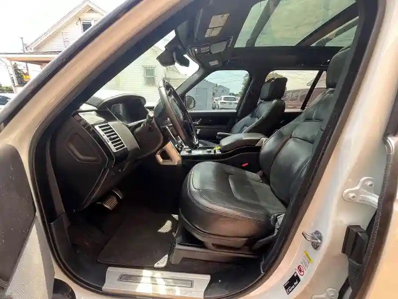 SALGV2SE3LA571171 2020 LAND ROVER RANGEROVER-4