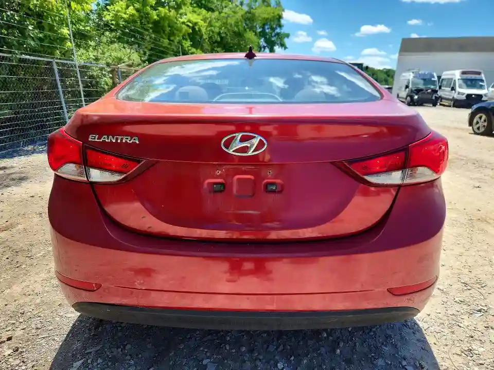 5NPDH4AE0GH757831 2016 HYUNDAI ELANTRA-5