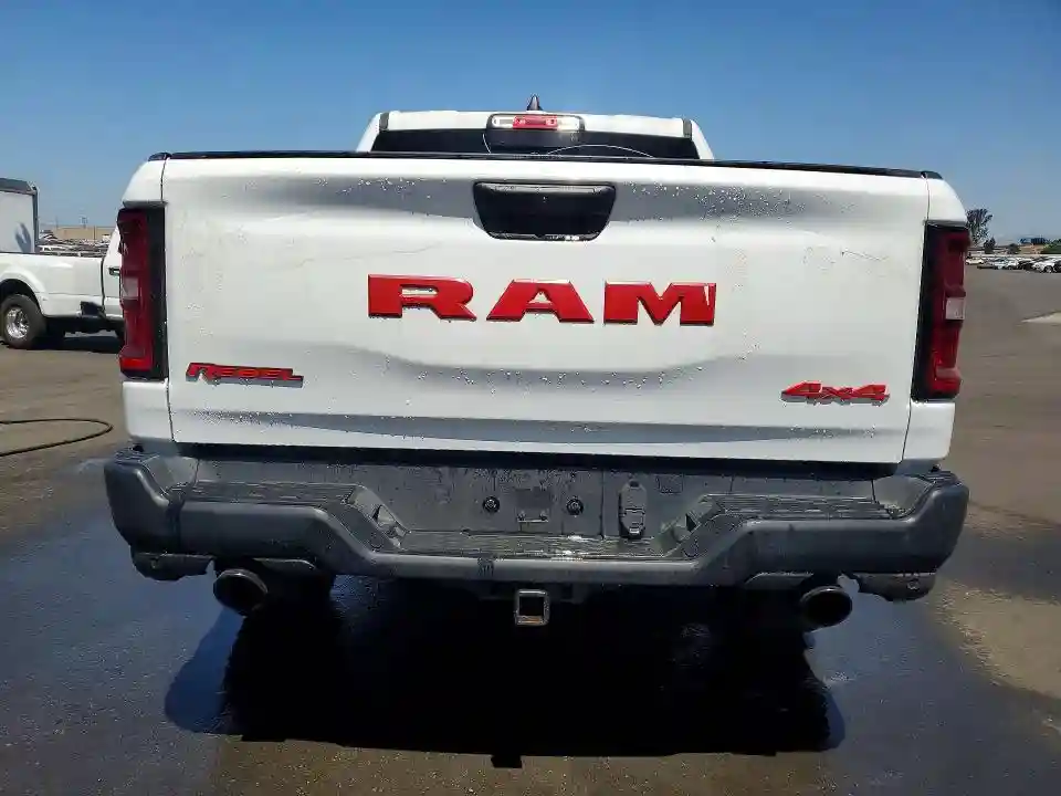 1C6SRFLP7SN570486 2025 RAM 1500-5