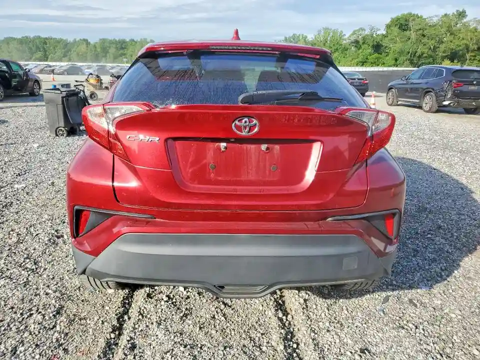 NMTKHMBX1KR098814 2019 TOYOTA C-HR-5