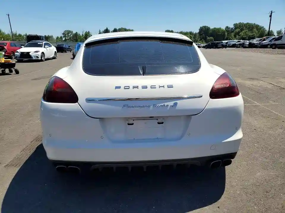 WP0AC2A7XBL091024 2011 PORSCHE PANAMERA-5