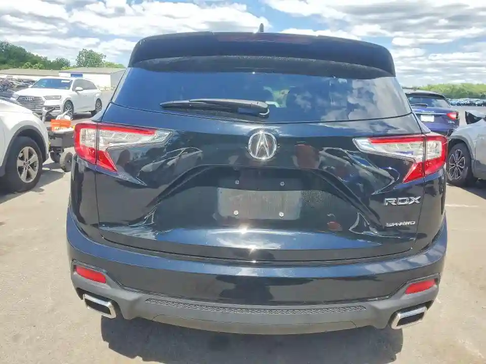 5J8TC2H37RL007944 2024 ACURA RDX-5