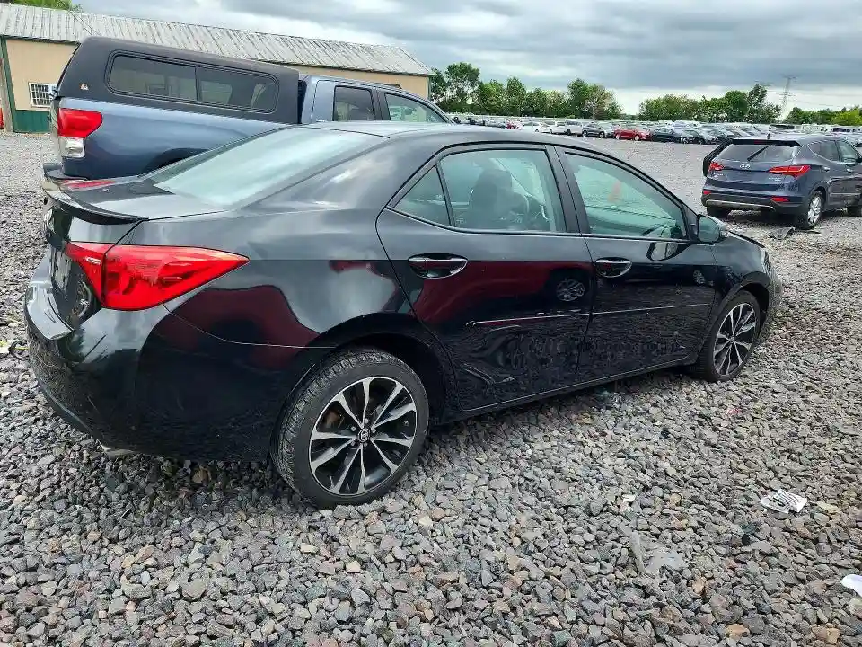2T1BURHE1JC051953 2018 TOYOTA COROLLA-2