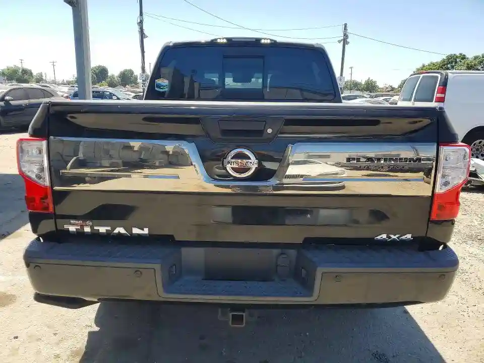1N6AA1E54HN572227 2017 NISSAN TITAN-5