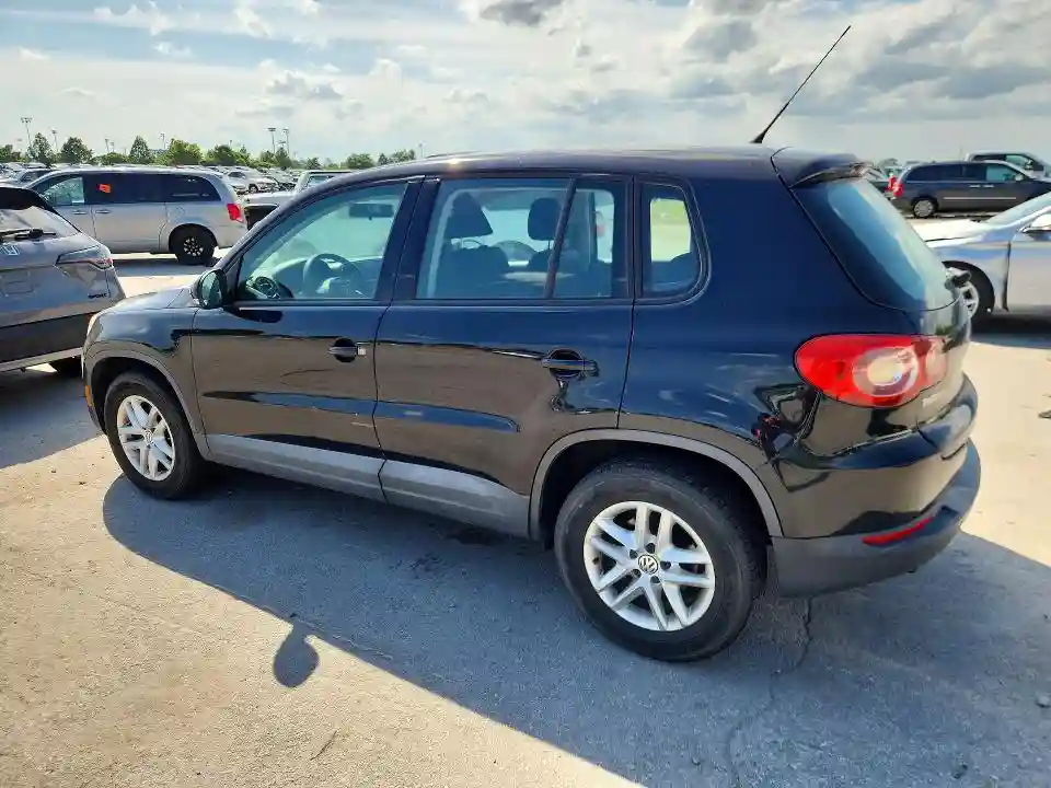 WVGBV7AXXBW534469 2011 VOLKSWAGEN TIGUAN-1