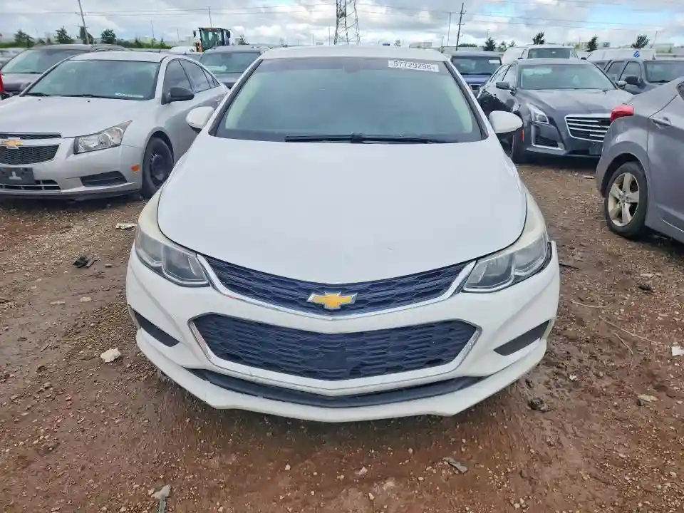 1G1BC5SM8J7194078 2018 CHEVROLET CRUZE-4