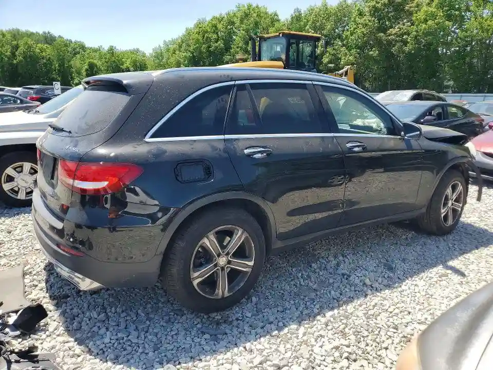 WDC0G4KB4GF011828 2016 MERCEDES-BENZ GLC-CLASS-2