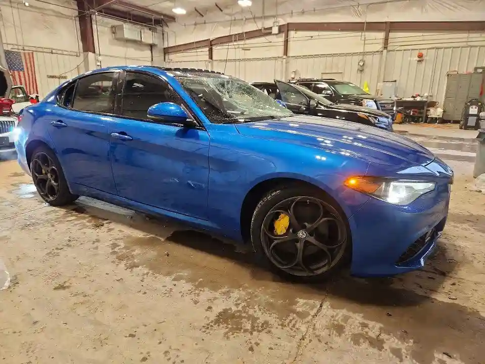 ZARFANBN9K7602022 2019 ALFA ROMEO GIULIA-3