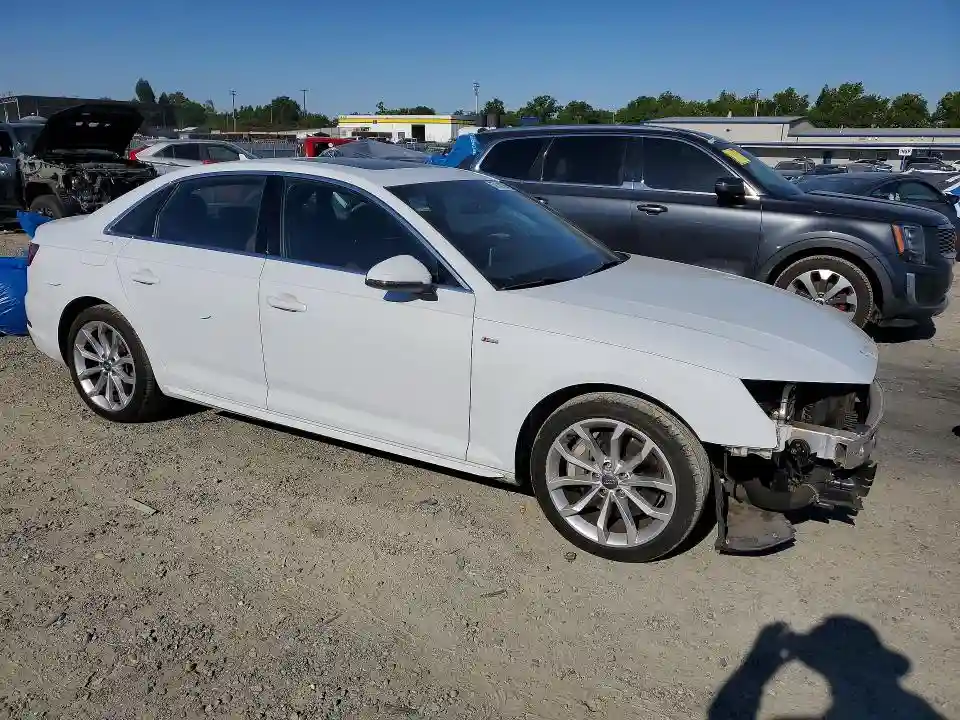 WAUENAF4XKA039485 2019 AUDI A4-3