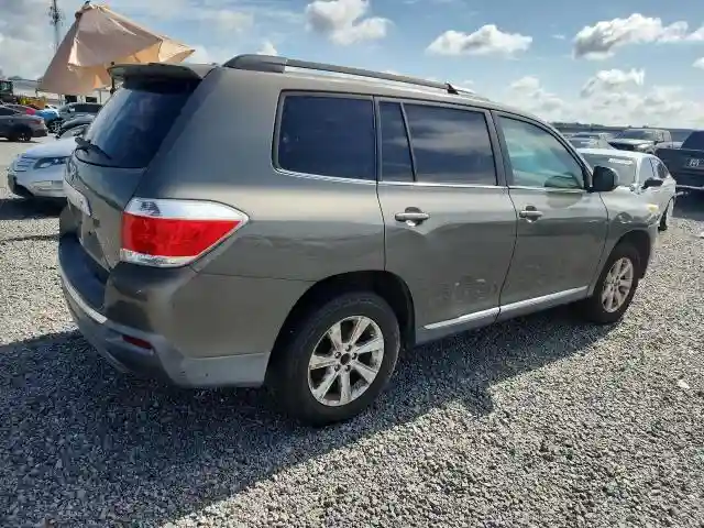 5TDZA3EH2BS015796 2011 TOYOTA HIGHLANDER-2