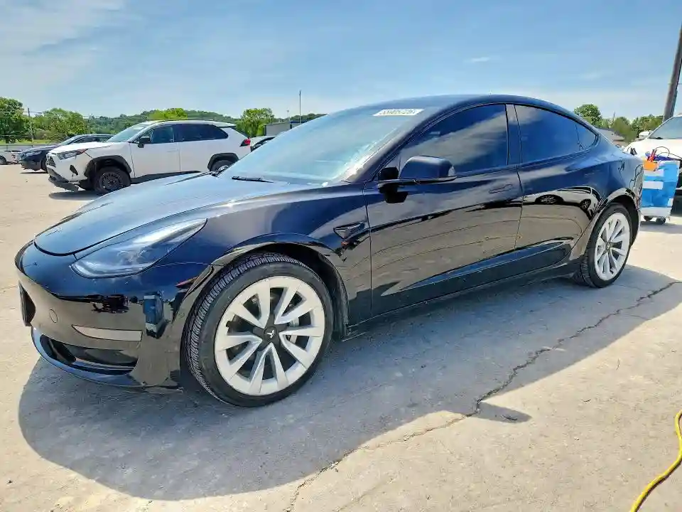 5YJ3E1EA0NF285846 2022 TESLA MODEL 3-0