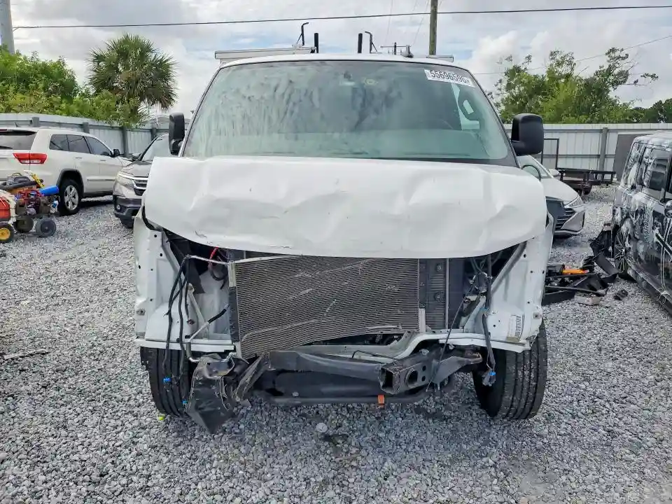 1GCWGAFP3S1149984 2025 CHEVROLET EXPRESS-4
