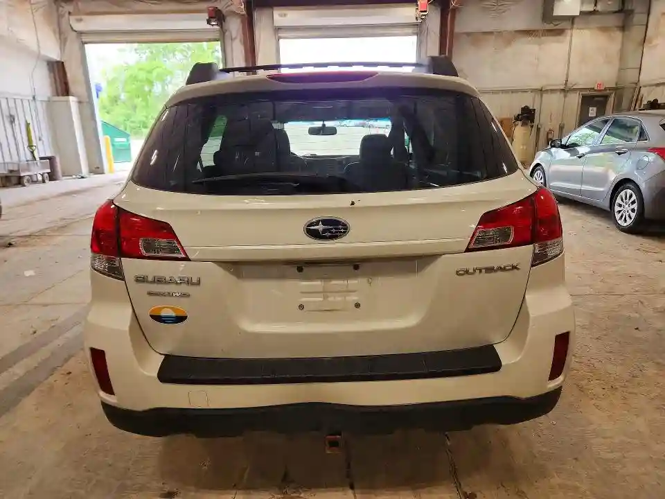 4S4BRCKC2A3377349 2010 SUBARU OUTBACK-5