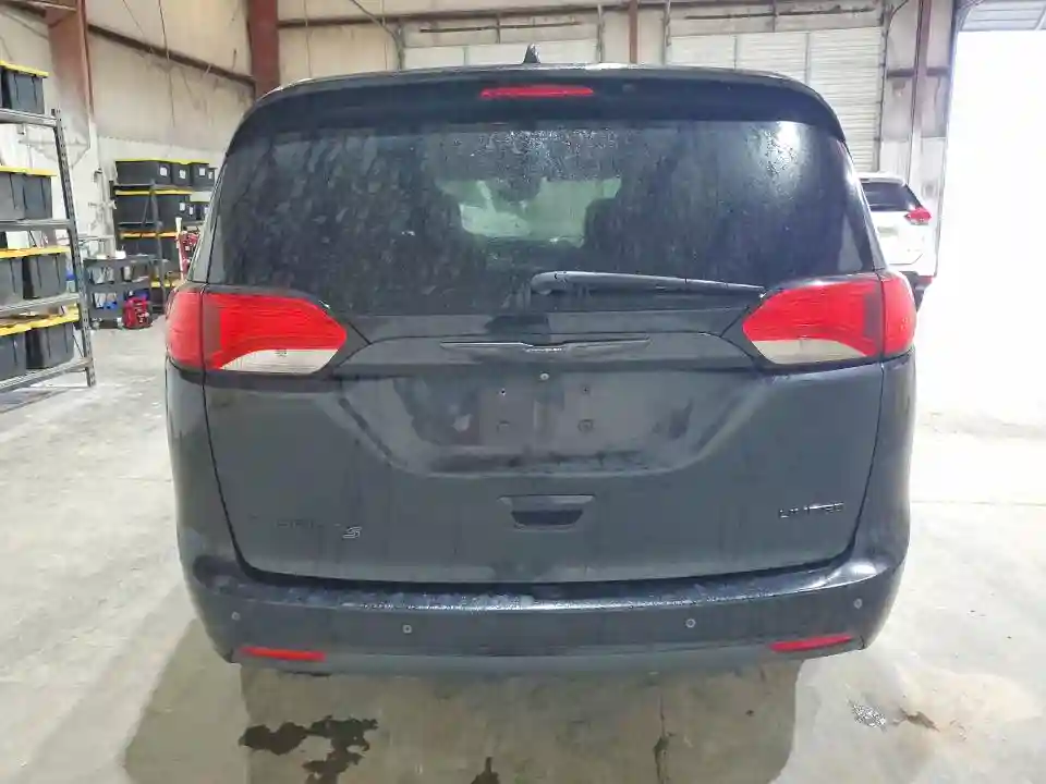 2C4RC1GG8JR230674 2018 CHRYSLER PACIFICA-5