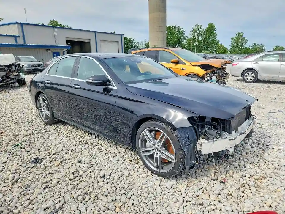 WDDZF4KB3JA401152 2018 MERCEDES-BENZ E-CLASS-3