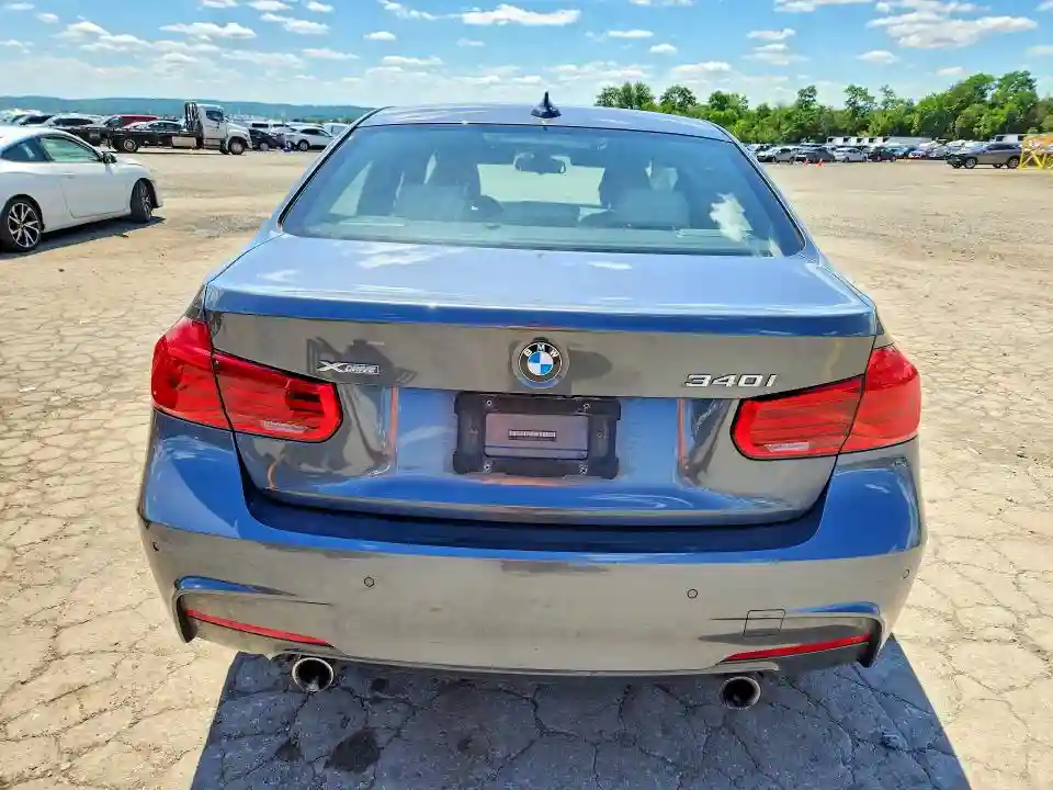 WBA8B7G57GNT95490 2016 BMW 3 SERIES-5