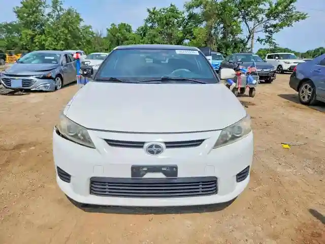 JTKJF5C74B3018374 2011 SCION TC-4