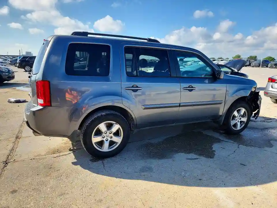 5FNYF3H49BB056520 2011 HONDA PILOT-2
