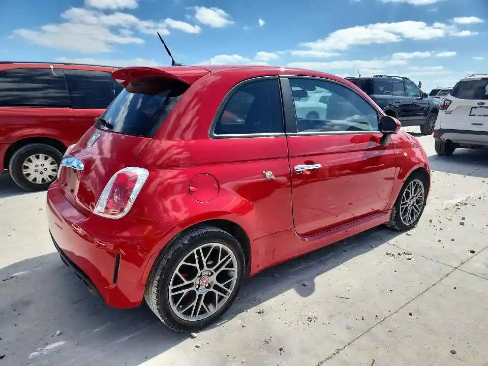 3C3CFFFH7FT694567 2015 FIAT 500-2