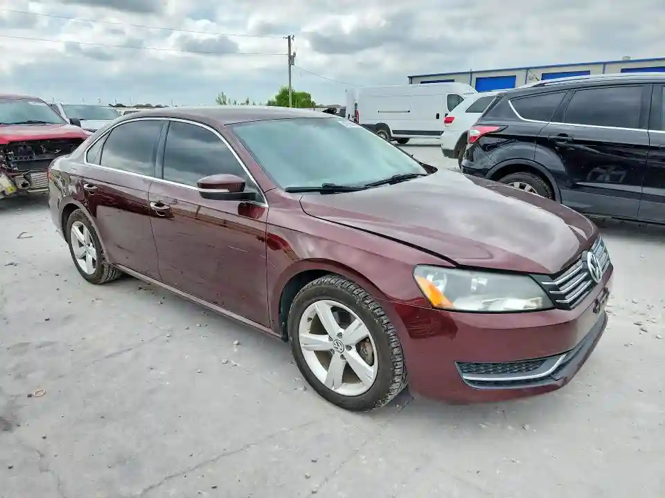 1VWBS7A30EC053367 2014 VOLKSWAGEN PASSAT-3