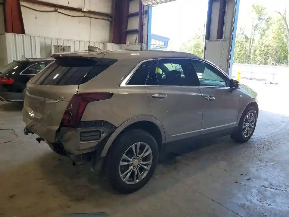 1GYKNDRS4NZ126560 2022 CADILLAC XT5-2